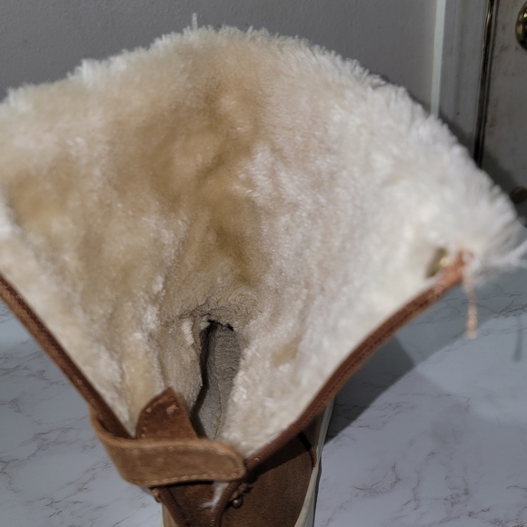 cat&jack size 1 leather boots - Picture 7 of 10